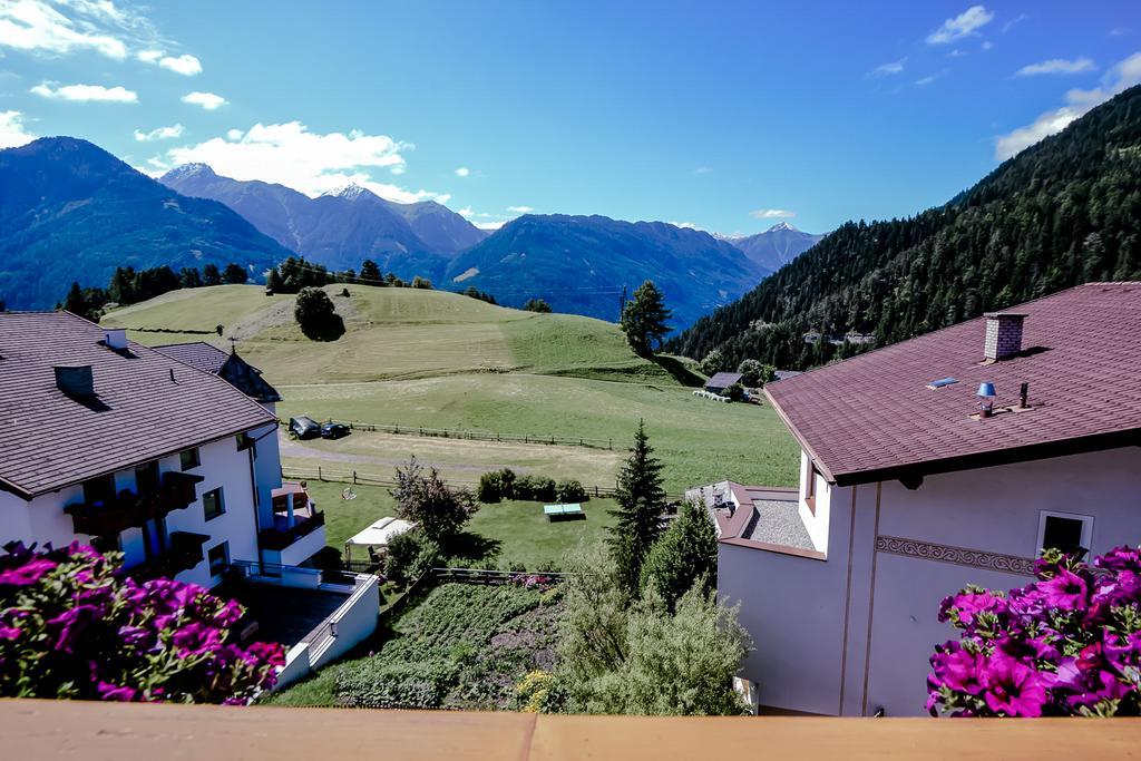 Haus Notburga Hotel Serfaus Exterior photo