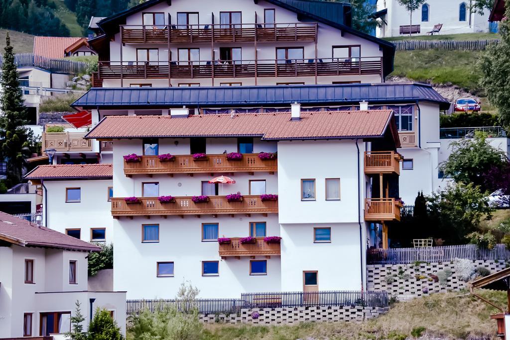 Haus Notburga Hotel Serfaus Exterior photo